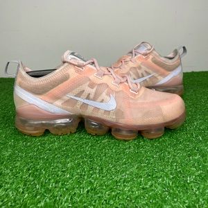 Nike Womens Air Vapormax 2019 Womens CQ9703-600